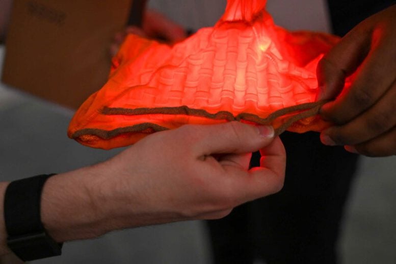 Reconfigurable Multistable Textile Lampshade